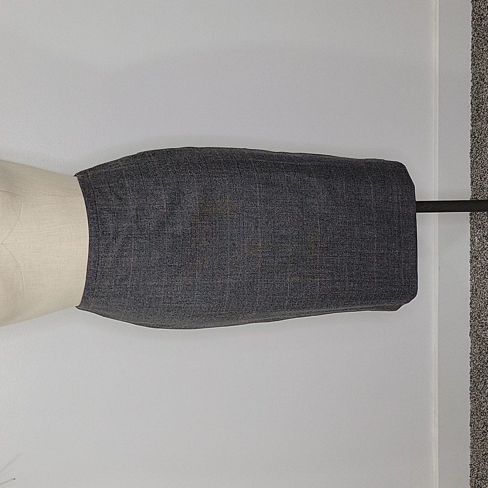 Banana Republic Woolen Gray Plaid Pencil Skirt SZ 2